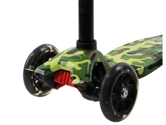 Самокат Zilmer ZIL1812-209 зеленый